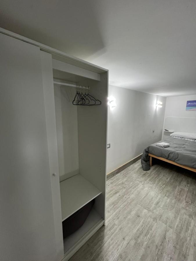 Napoli Centro-La Casa Di Lucio Panzió Kültér fotó